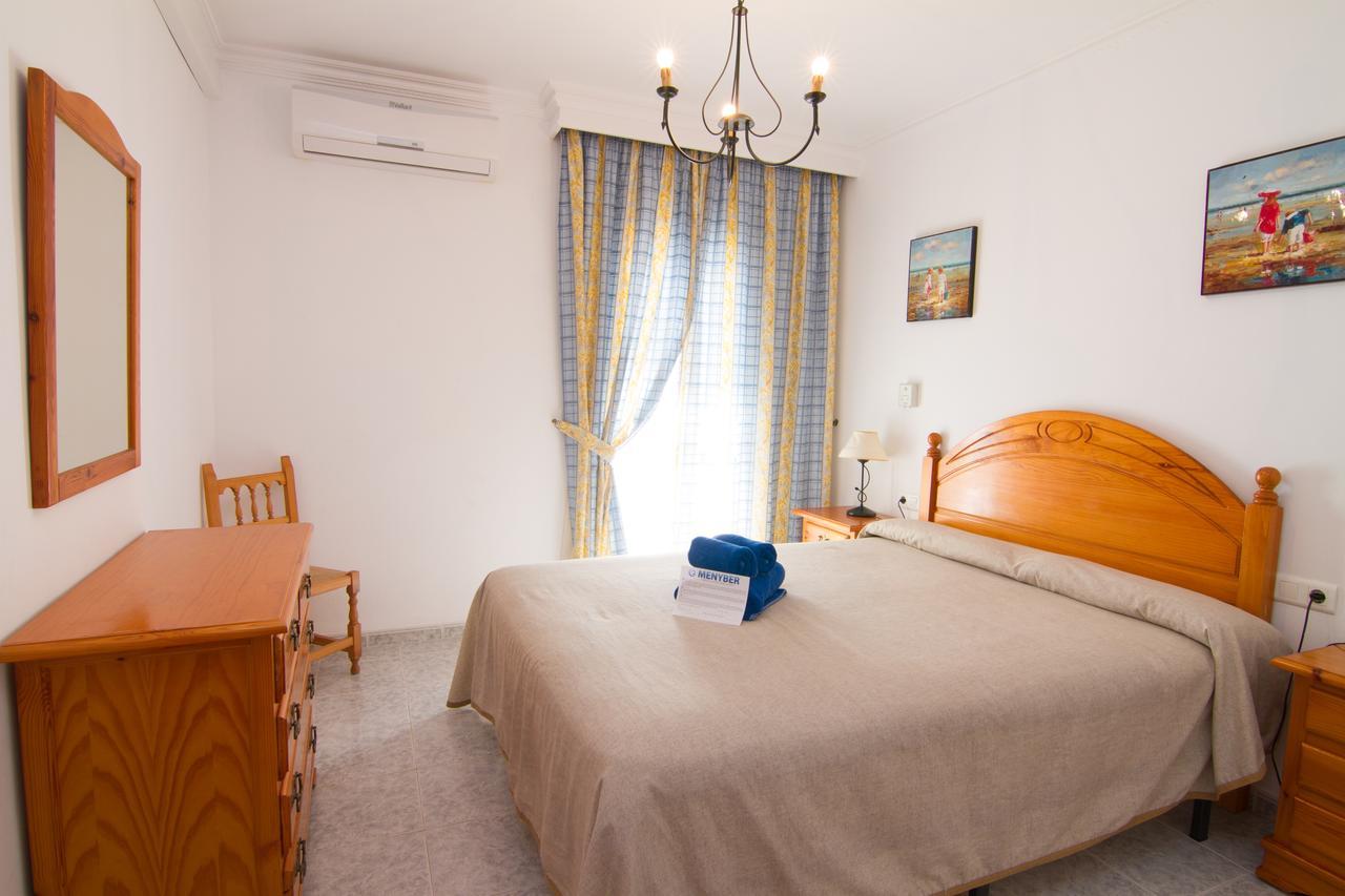Pulguilla E Menyber Apartamento Nerja Exterior foto