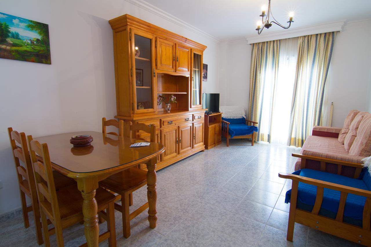 Pulguilla E Menyber Apartamento Nerja Exterior foto