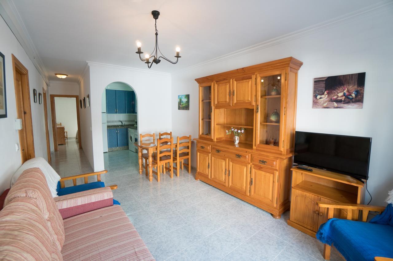 Pulguilla E Menyber Apartamento Nerja Exterior foto